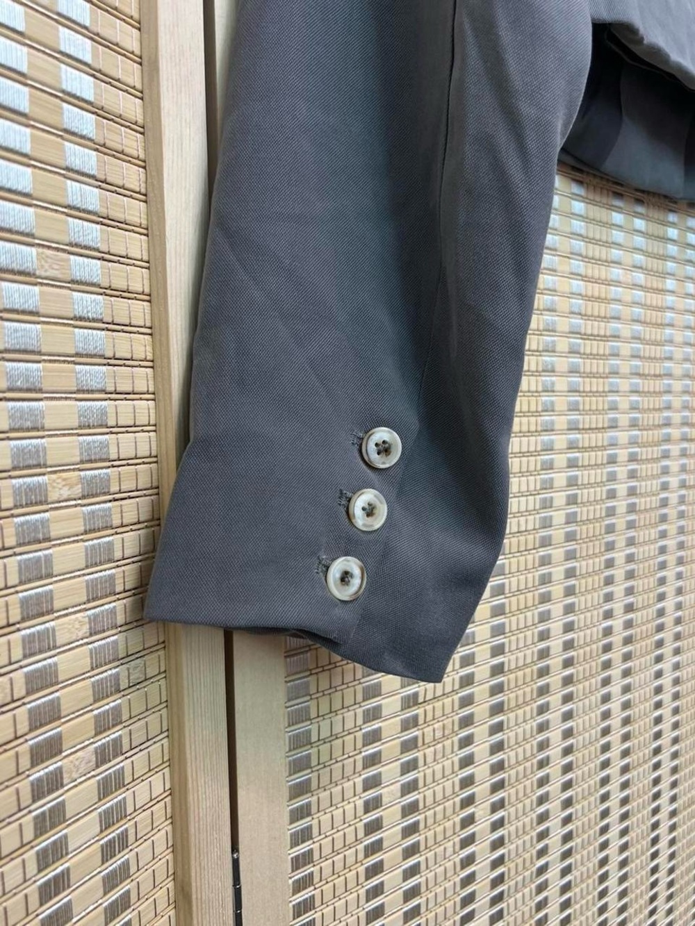 Grey cropped blazer - Picture 6 of 7